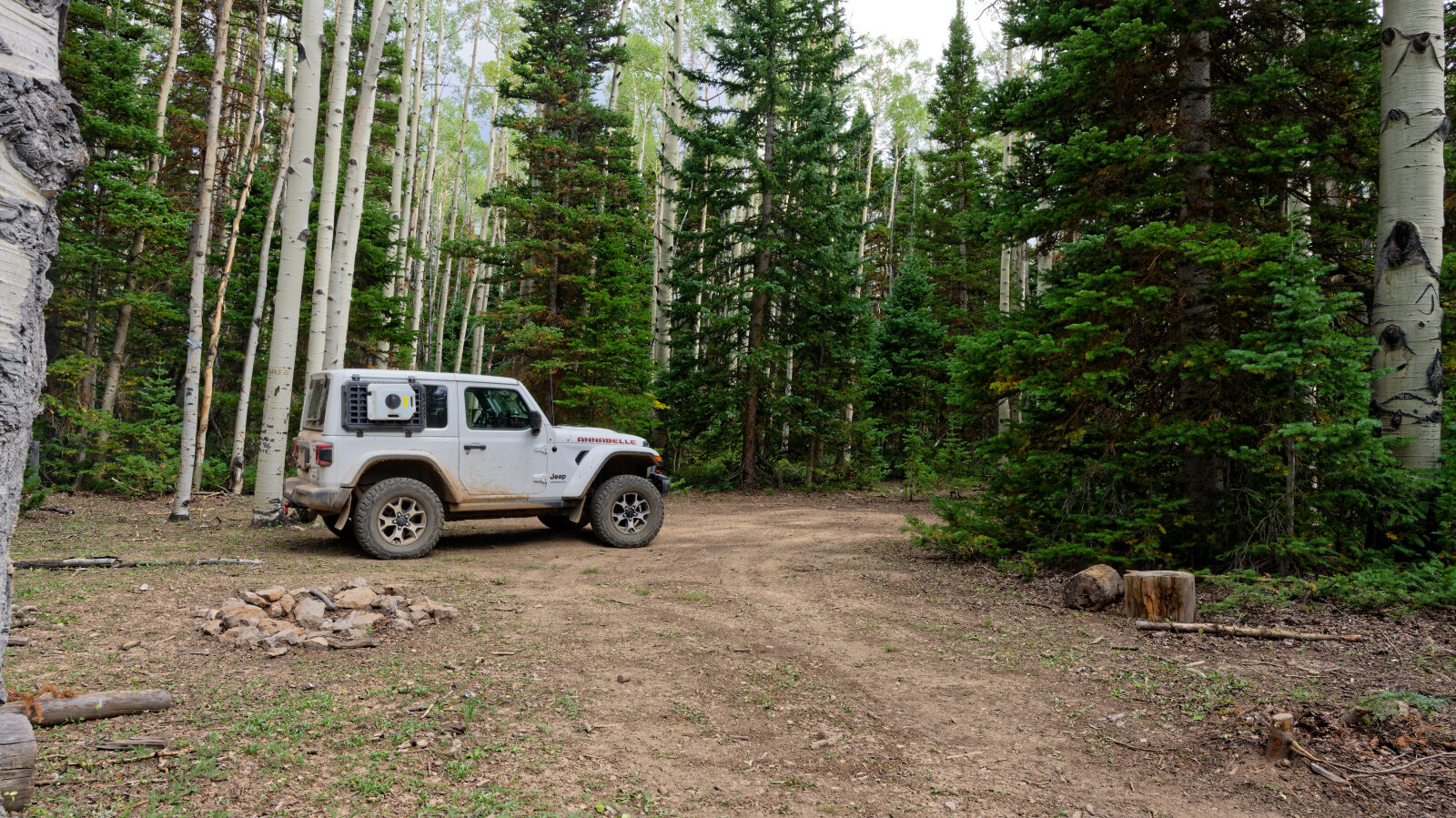 A spur here has three camping spots. They are tight, hold only one small rig, and are private and shaded.